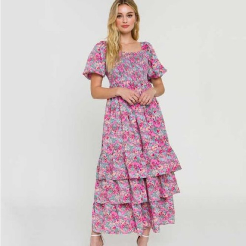 Floral Tiered Maxi Dress Size Medium